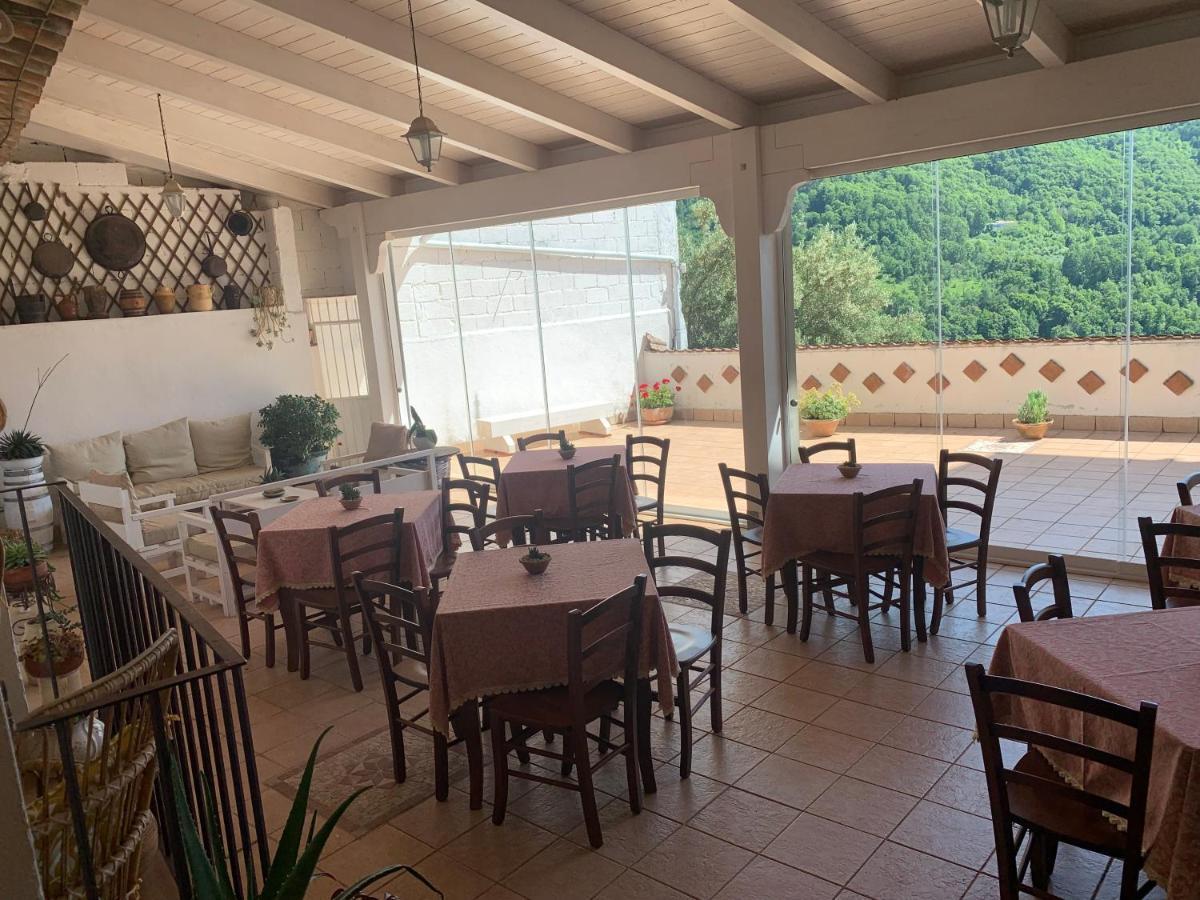 לינה וארוחת בוקר Conflenti Inferiore Bed E Breakfast Erica מראה חיצוני תמונה
